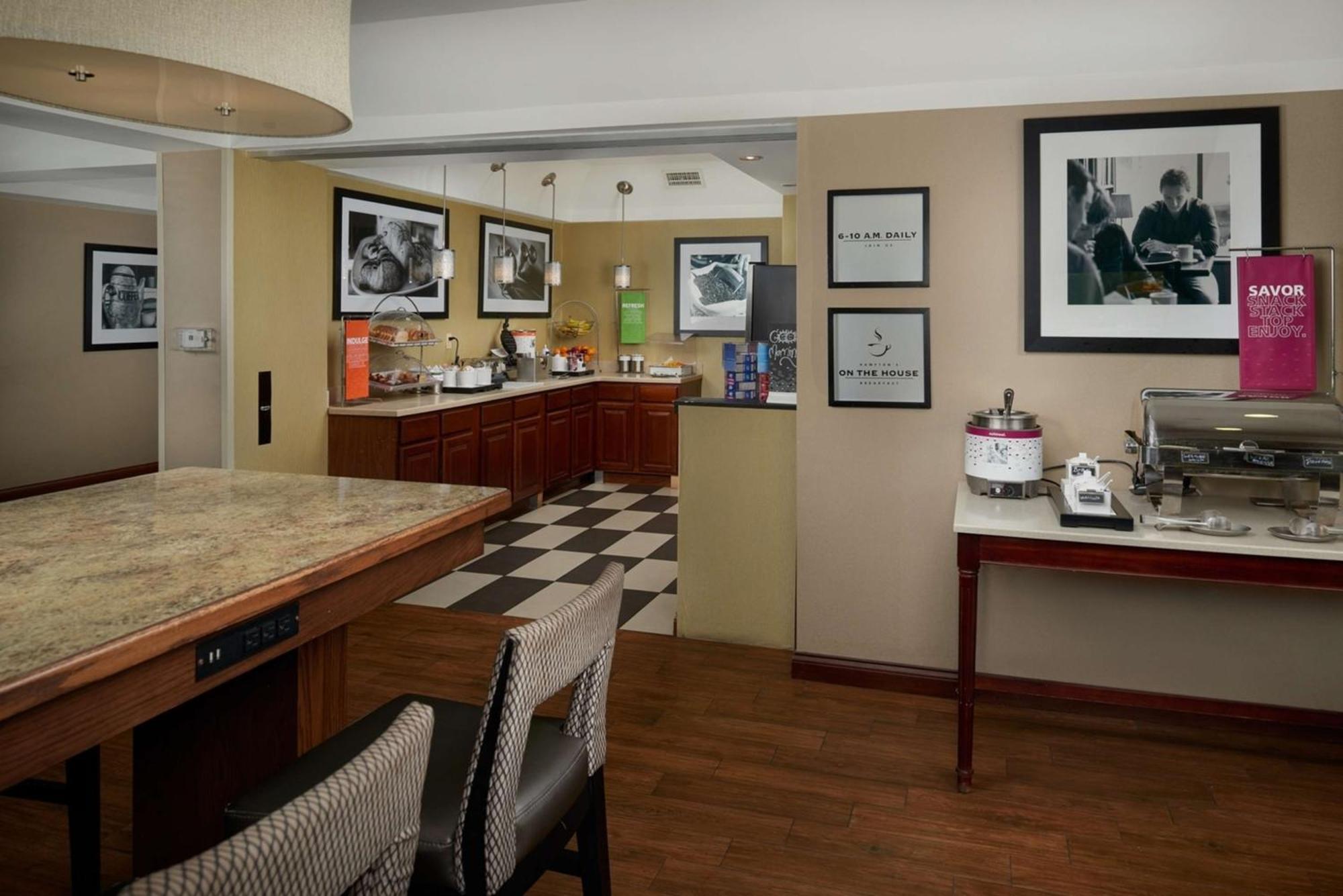 Hampton Inn Shelbyville Eksteriør bilde
